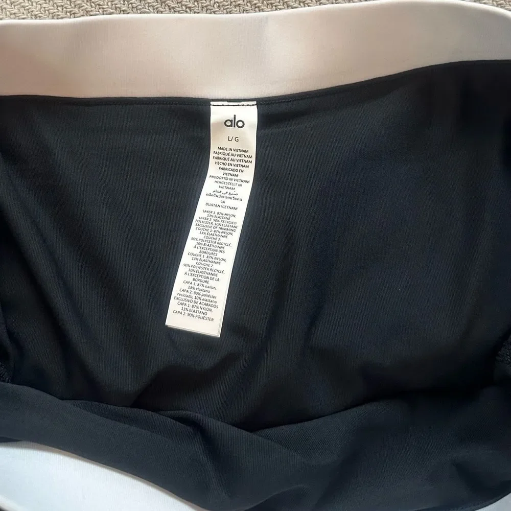 ALO Yoga Airbrush Streamlined Skirt Black Size Large NWT Active Contrast Piping